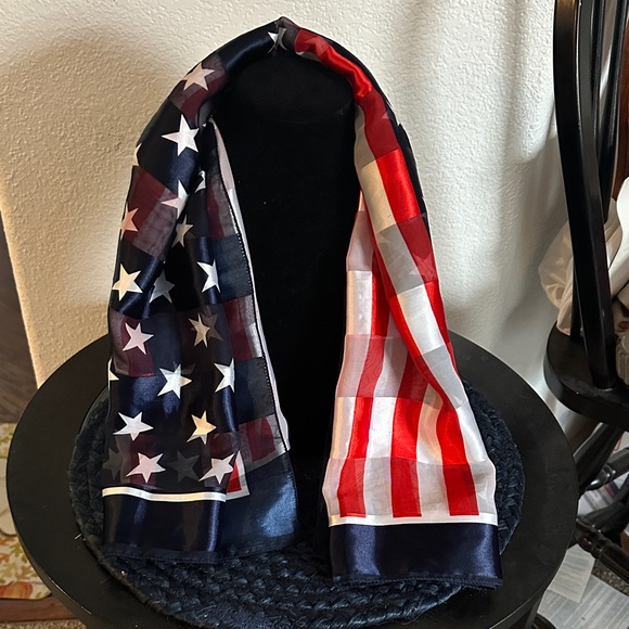. Accessories - Patriotic Stars and Stripes Scarf